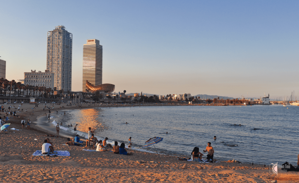 sunset barceloneta