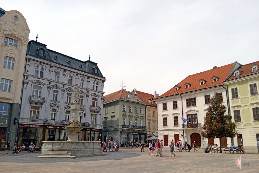 Κεντρική Πλατεία (Hlavné námestie) -  Maximilian 