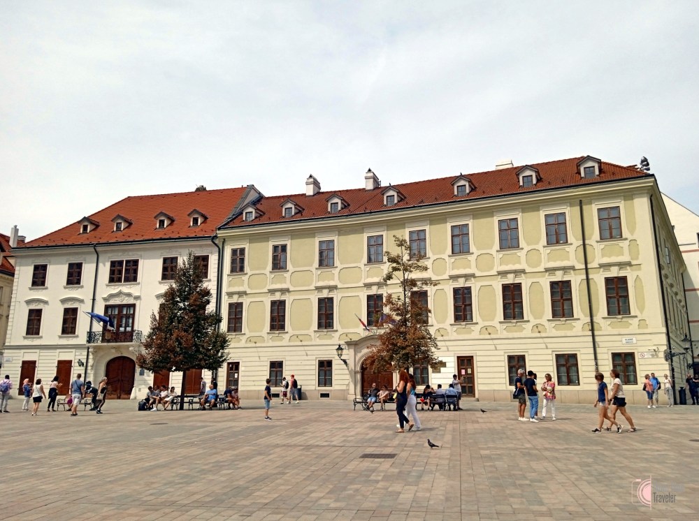 Κεντρική Πλατεία (Hlavné námestie)