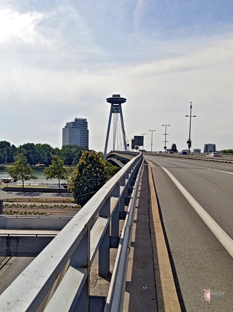 UFO Bridge - Νέα Γέφυρα (Novy Most)