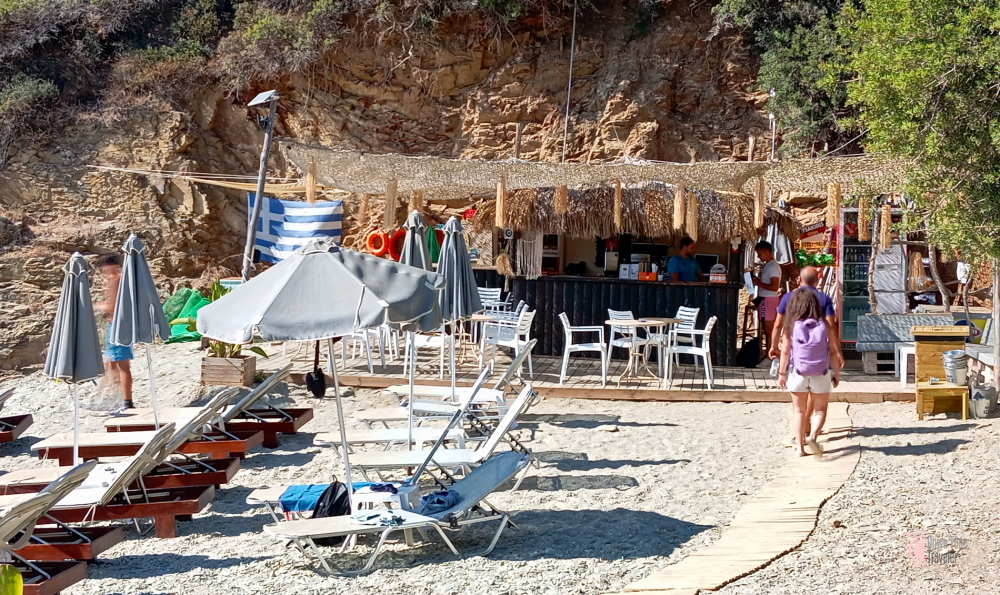  beach bar