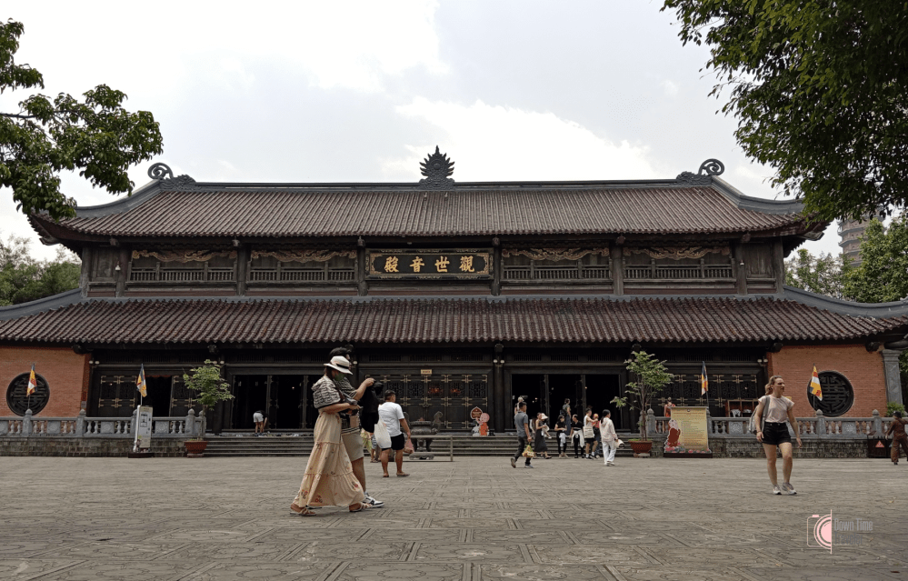 Bai Dinh Pagoda 3