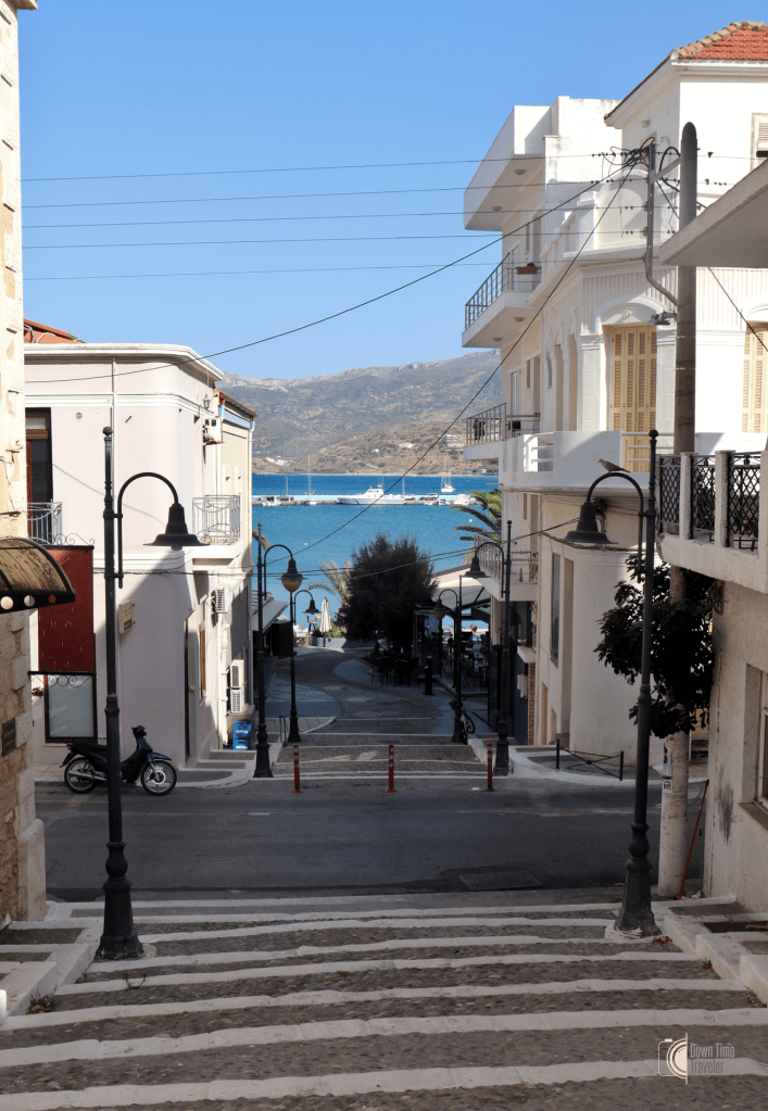 Βόλτα μέσα στα στενά της πόλης